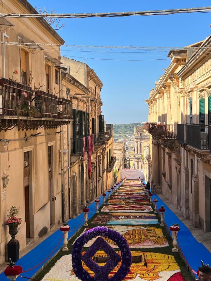 Le Palme Netine Apartment Noto Luaran gambar