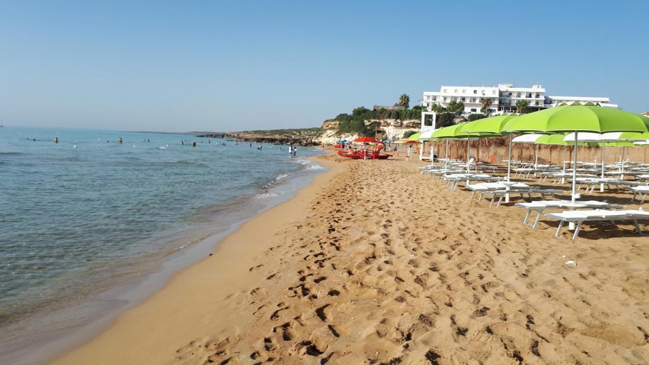 Le Palme Netine Apartment Noto Luaran gambar